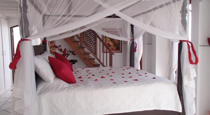 Being Villa Plymouth Kamer foto